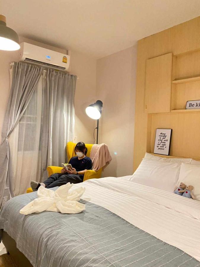 Por Poshtel Kanchanaburi Eksteriør billede